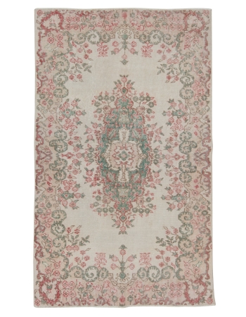 Vintage Floral Turkish Area Rug - 4`0" x 6`7"