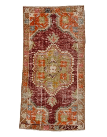 Vintage Worn Decorative Oushak Rug - 2`6" x 4`10"