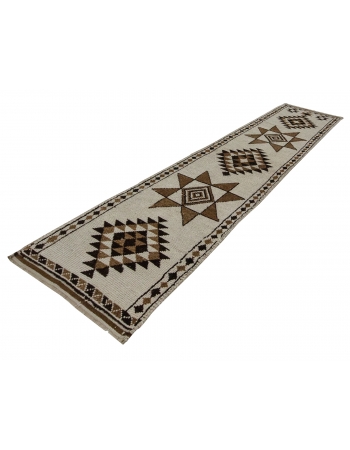 Natural Wool Vintage Brown & White Runner - 2`11" x 12`6"