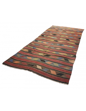 Turkish Vintage Wool Kilim Rug - 5`7" x 10`0"