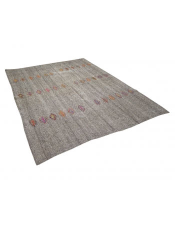 Gray Vintage Embroidered Kilim Rug - 7`1" x 8`6"