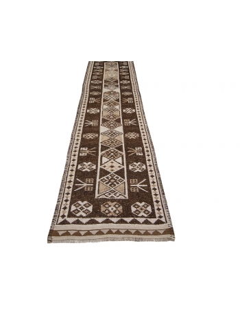 Cream & Brown Vintage Herki Runner - 2`9" x 12`5"