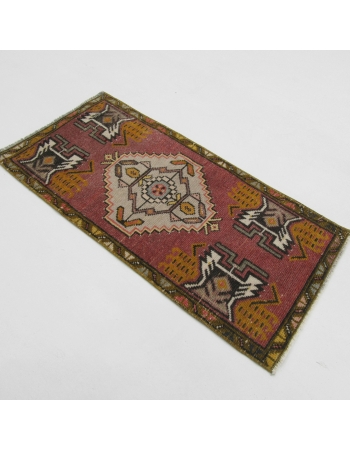 Vintage Mini Turkish Rug - 1`7" x 3`5"