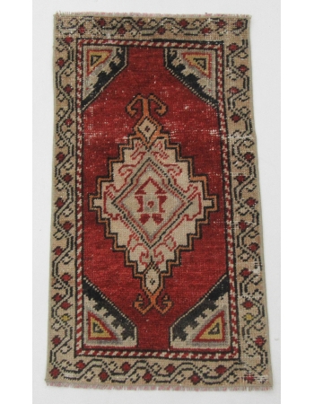 Vintage Mini Red Turkish Rug - 1`7" x 2`10"