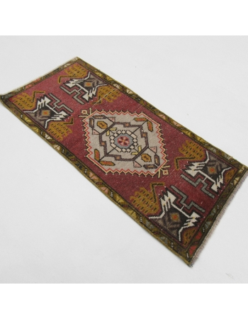 Vintage Mini Turkish Rug - 1`8" x 3`5"