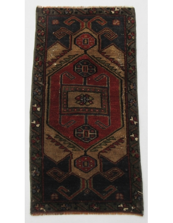 Turkish Vintage Mini Wool Rug - 1`7" x 3`1"