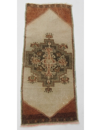 Vintage Decorative Mini Kars Rug - 1`7" x 3`9"