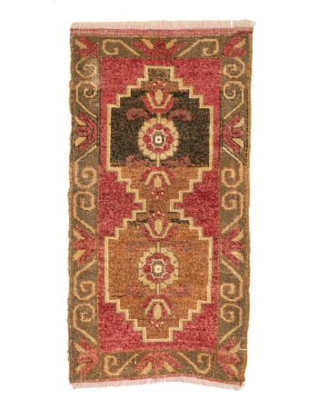 Vintage Mini Turkish Rug - 1`9" x 3`6"