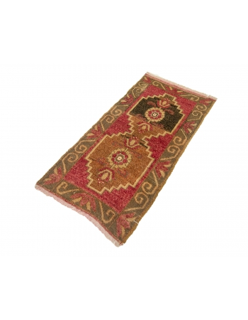 Vintage Mini Turkish Rug - 1`9" x 3`6"