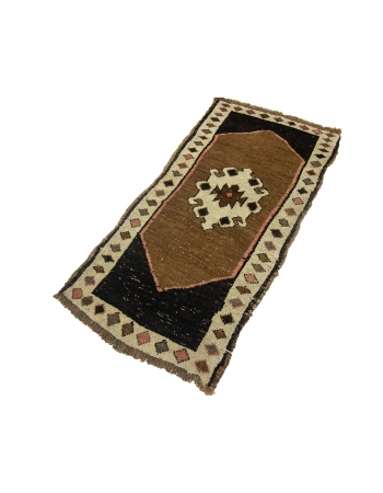 Decoerative Mini Turkish Wool Rug - 1`9" x 3`6"