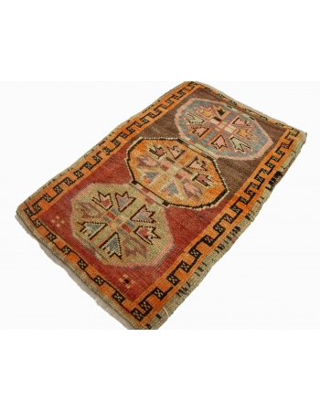 Unique Vintage Mini Turkish Rug - 1`10" x 2`9"