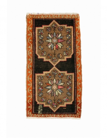 Orange & Brown Vintage Mini Rug - 1`8" x 3`1"