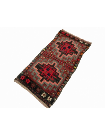 Mini Vintage Decorative Turkish Rug - 1`6" x 2`11"