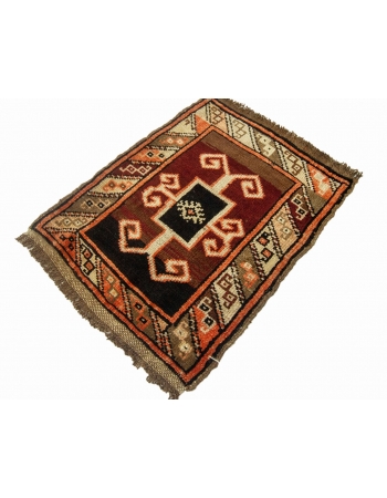 Unique Vintage Mini Rug - 1`10" x 2`4"