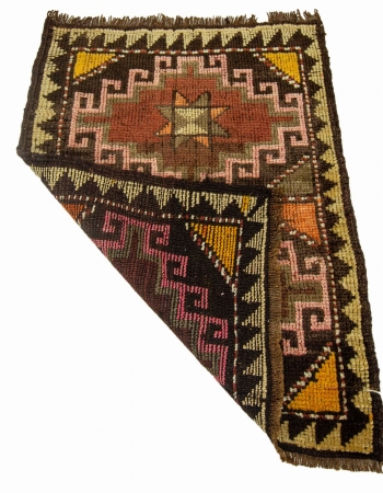 Unique Decorative Mini Vintage Rug - 1`9" x 2`4"