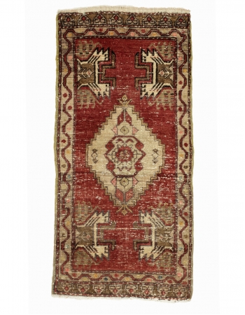 Distressed Mini Vintage Rug - 1`8" x 3`7"