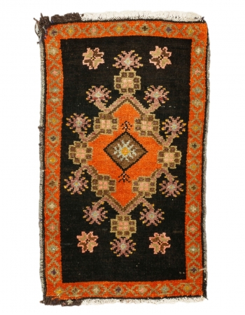 Decorative Mini Turkish Kars Rug - 1`5" x 2`4"