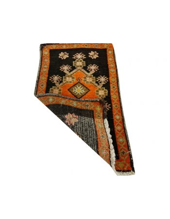 Decorative Mini Turkish Kars Rug - 1`5" x 2`4"