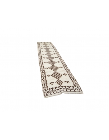 Vintage Brown & White Herki Runner - 3`1