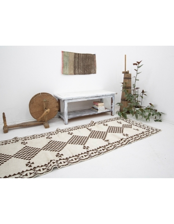 Vintage Brown & White Herki Runner - 3`1
