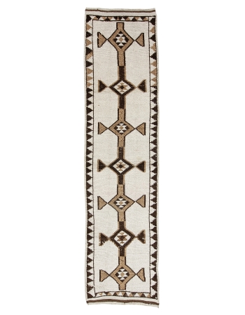 Brown & White Natural Wool Runner - 2`11" x 11`6"