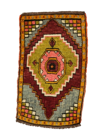 Mini Vintage Wool Rug - 1`8" x 2`11"