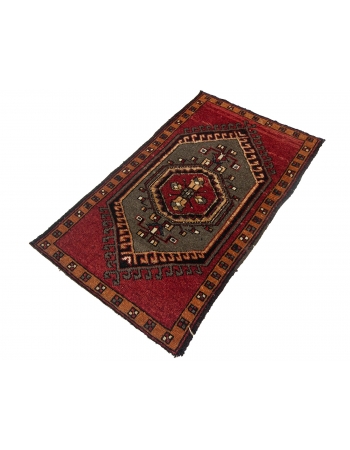 Mini Vintage Decorative Rug - 1`10" x 3`1"