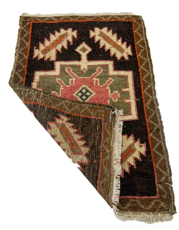 Decorative Turkish Mini Rug - 1`9" x 2`8"