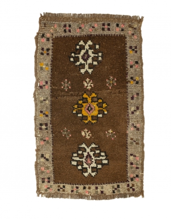 Vintage Mini Brown Rug - 1`7" x 2`8"