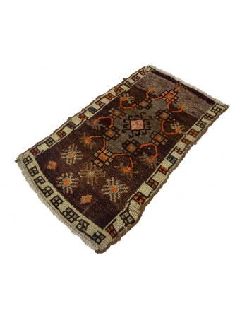 Vintage Mini Rug & Door Mat - 1`8" x 2`11"