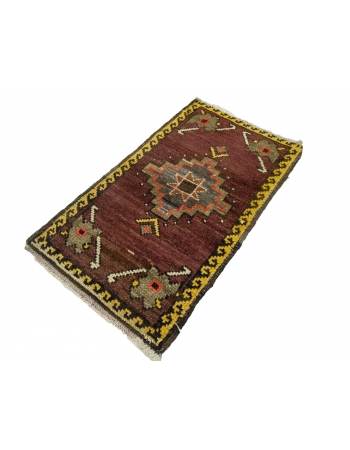 Purple & Yellow Mini Vintage Rug - 1`6" x 2`7"