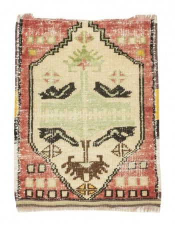 Mini Vintage Unique Rug - 1`8" x 2`2"