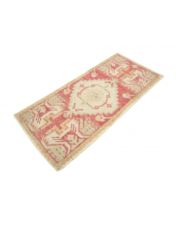 Vintage Mini Washed Out Rug - 1`6" x 3`2"