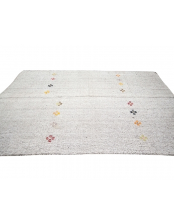 Vintage Large Gray Kilim Rug - 7`4" x 10`11"