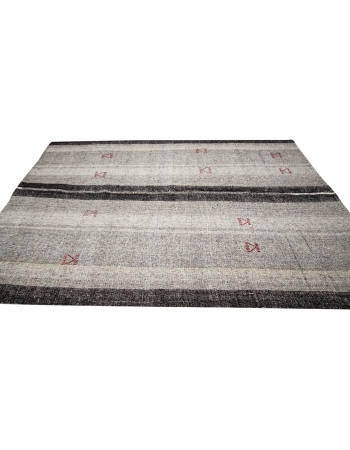 Gray & Black Vintage Kilim Rug - 7`3" x 10`0"