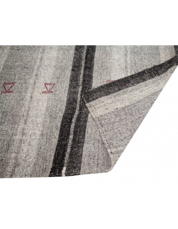 Gray & Black Vintage Kilim Rug - 7`3" x 10`0"