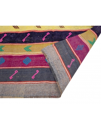 Colorful Vintage Turkish Kilim Rug - 4`6" x 11`0"