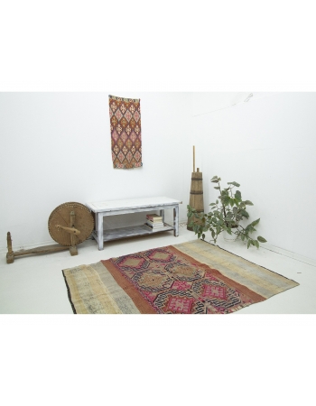 Decorative Vintage Turkish Kilim Rug - 4`6" x 5`9"