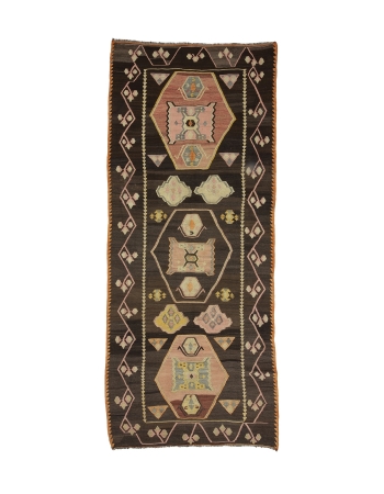 Vintage Decorative Turkish Kilim Rug - 4`9" x 11`4"