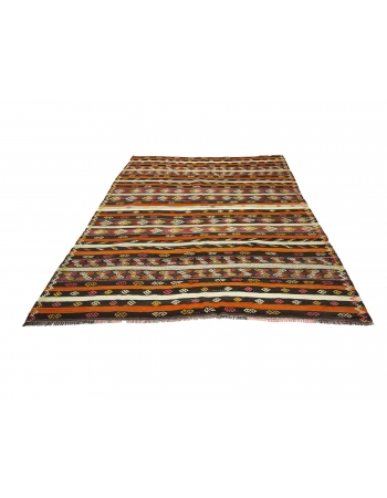 Embroidered Vintage Turkish Kilim Rug - 7`3" x 9`0"