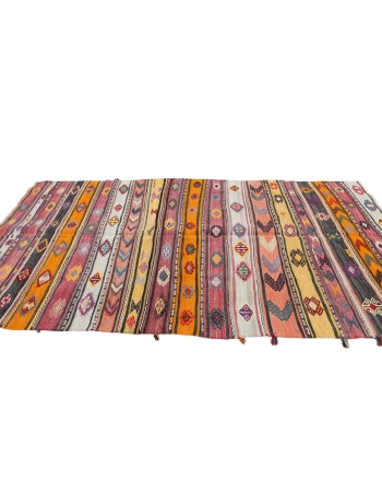 Ebroidered Vintage Turkish Kilim Rug - 5`4" x 10`5"