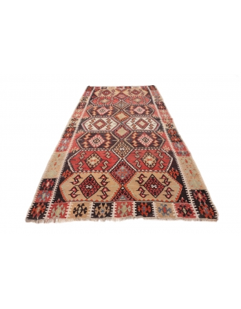 Vintage Decorative Turkish Kilim Rug - 5`6" x 10`11"