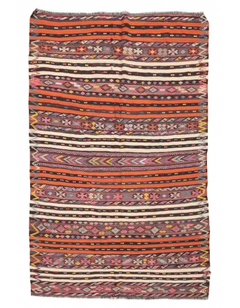 Embroidered Vintage Turkish Kilim Rug - 6`5" x 9`7"