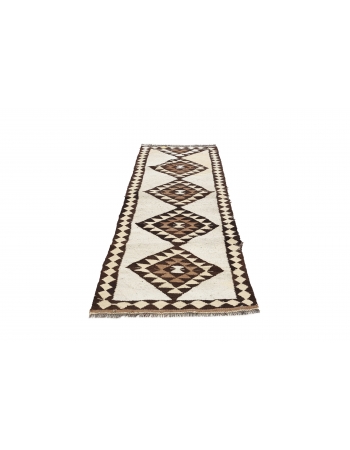 Vintage Neutral Kilim Runner - 2`9" x 8`6"