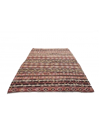 Embroidered Vintage Kilim Rug - 6`7" x 9`8"