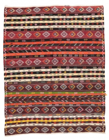 Embroidered Vintage Kilim Rug - 6`11" x 9`0"