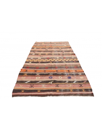 Vintage Embroidered Kilim Rug - 5`7" x 10`1"