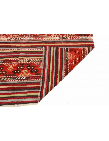 Embroidered Vintage Turkish Kilim Rug - 5`11" x 10`6"