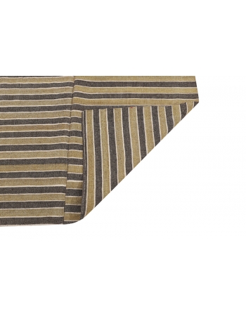 Khaki & Brown Vintage Kilim Textiles - 4`2