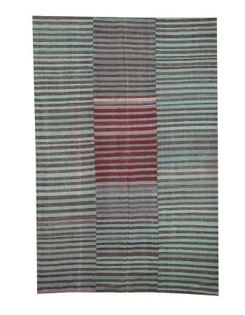 Striped Green Kilim Textiles - 6`6" x 9`4"
